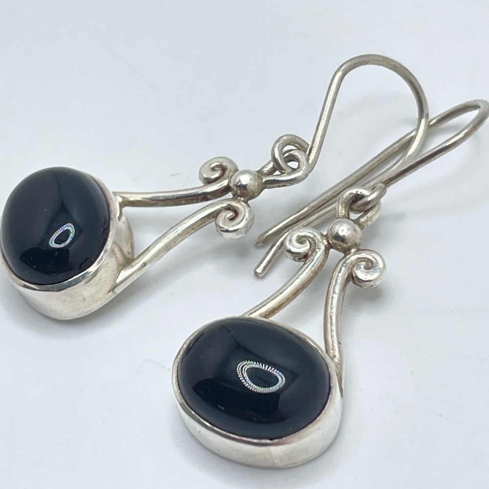 925 & Black Onyx earrings!